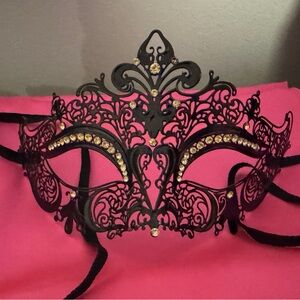 Elegant Black and Gold Masquerade Mask